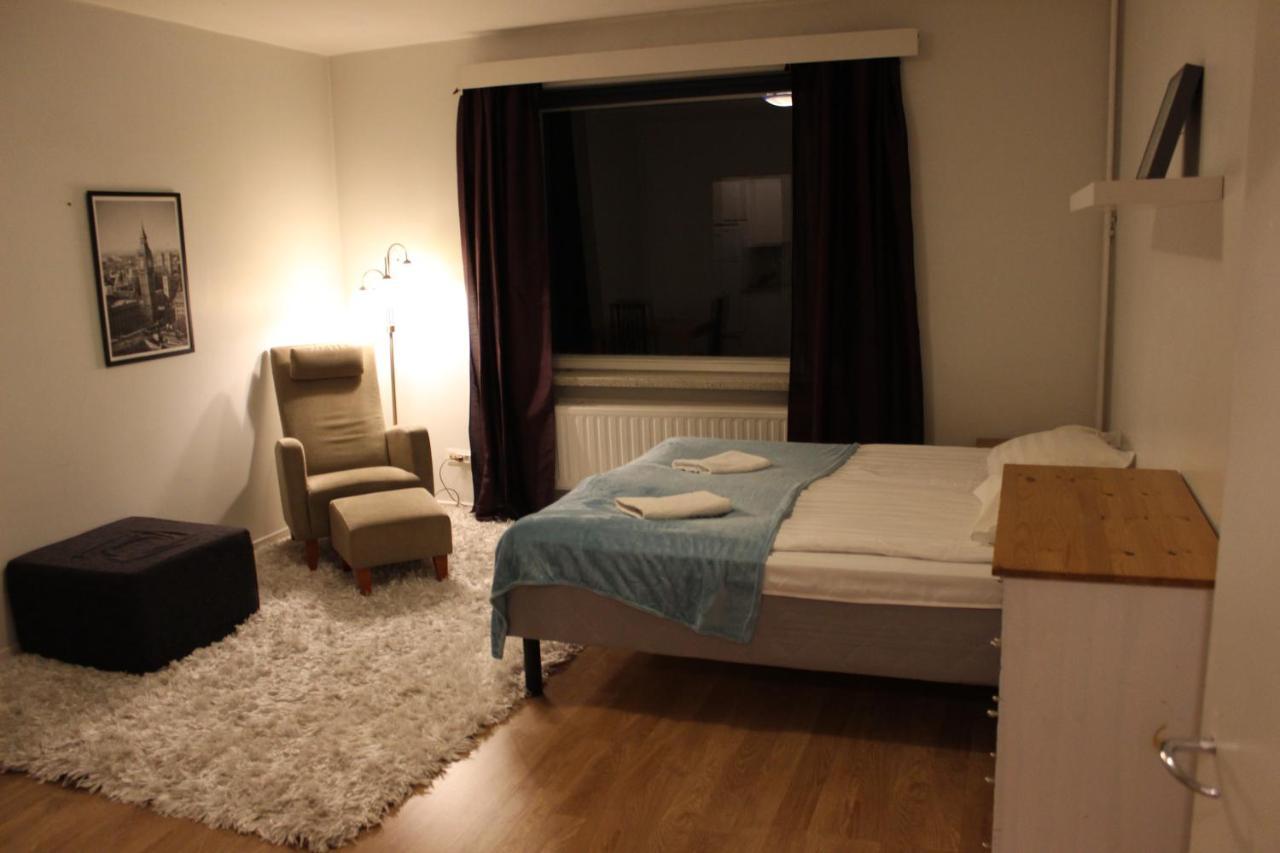 Apartment Kolpene โรวานิเอมิ ภายนอก รูปภาพ